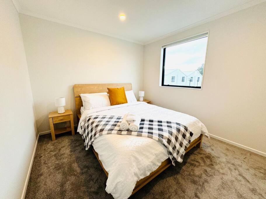 Henderson - 4-Bedrooms Home Auckland Kültér fotó